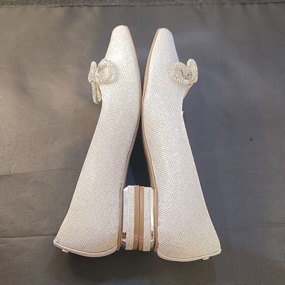 BRAND NEW JONES NEW YORK POINTED TOE WITH BOW DETAIL EMBELLISHMENTS FLAT - Picture 8 of 16